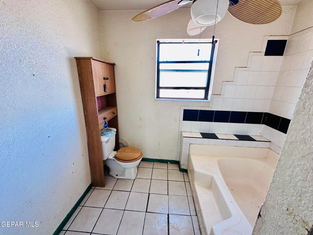 8206 Loma Vista Place, El Paso, TX 79907