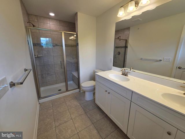 1802 BOULDER DR, Downingtown, PA 19335
