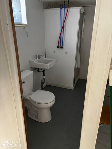 20879 Hunt Club Drive, Harper Woods, MI 48225