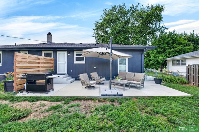 6409 N 63 Street, Omaha, NE 68104