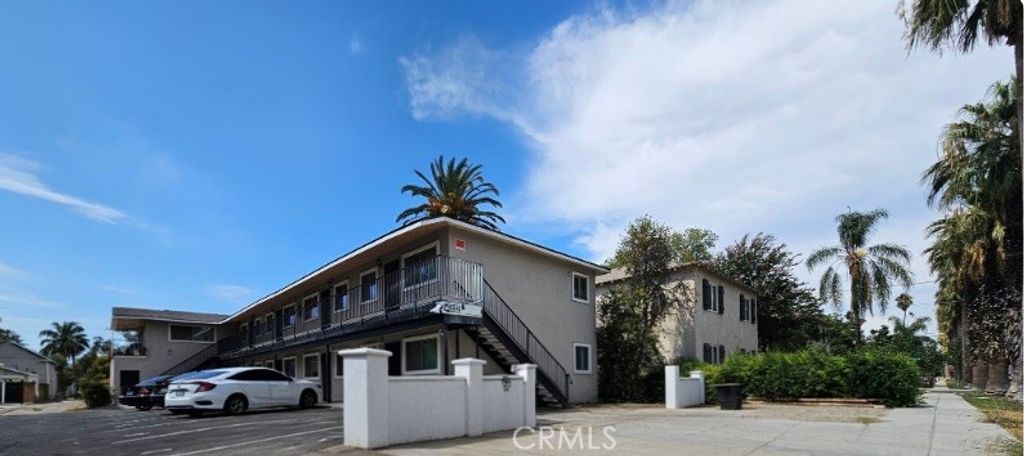 3643 Brockton F, Riverside, CA 92501