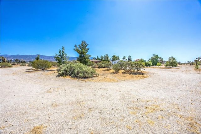 476 Marcos Road, Pinon Hills, CA 92372