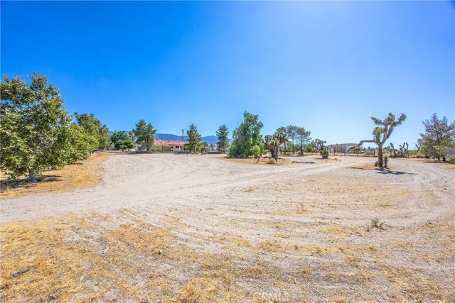 476 Marcos Road, Pinon Hills, CA 92372