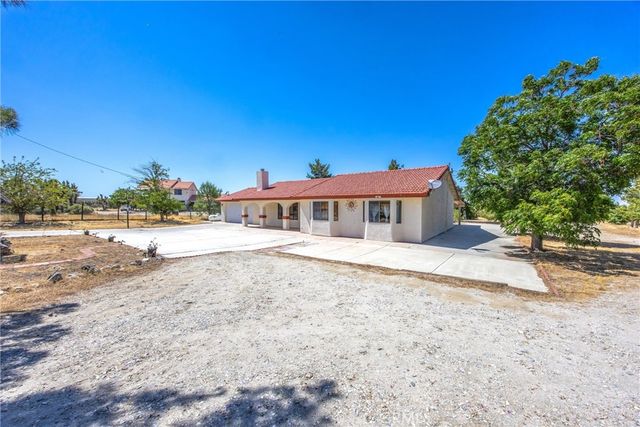 476 Marcos Road, Pinon Hills, CA 92372