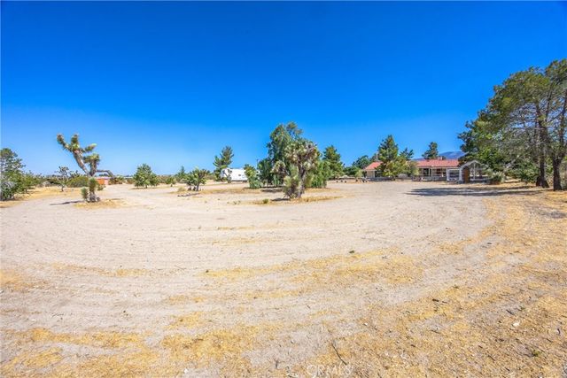 476 Marcos Road, Pinon Hills, CA 92372