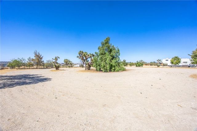476 Marcos Road, Pinon Hills, CA 92372