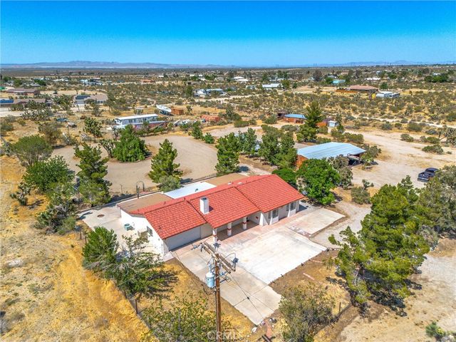 476 Marcos Road, Pinon Hills, CA 92372