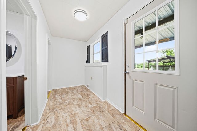 119 Avenue A, Walnut Springs, TX 76690