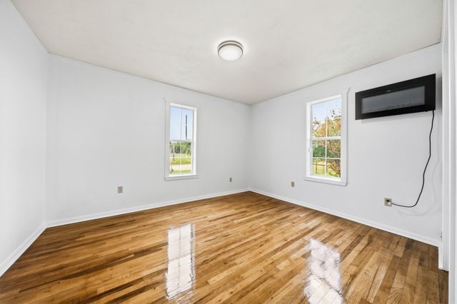 119 Avenue A, Walnut Springs, TX 76690