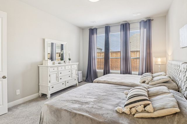 1006 Foxhall Drive, Rockwall, TX 75087