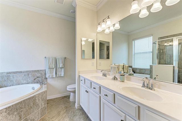 24065 CANTERWOOD WAY, Venice, FL 34293