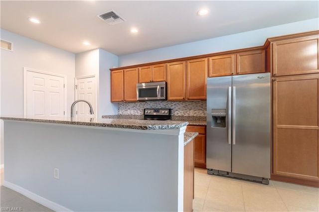 8459 Benelli CT, Naples, FL 34114
