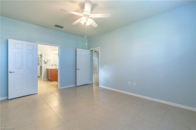 8459 Benelli CT, Naples, FL 34114