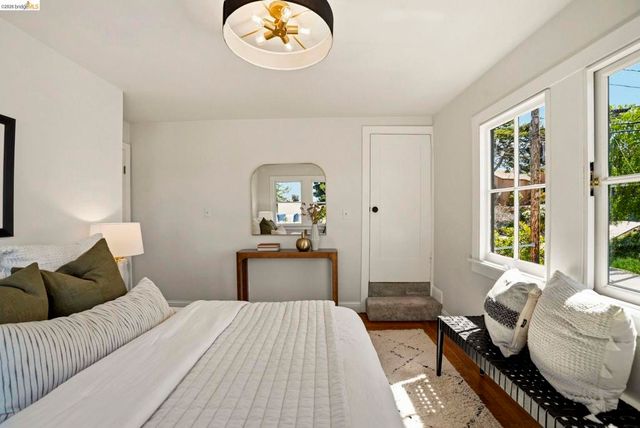 700 Calmar Ave., Oakland, CA 94610