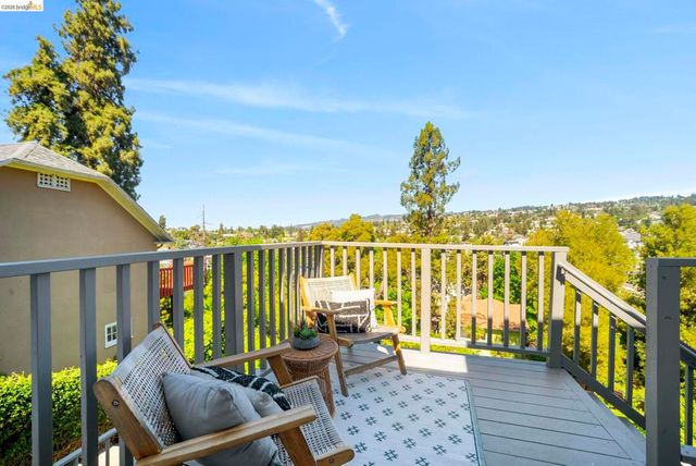 700 Calmar Ave., Oakland, CA 94610