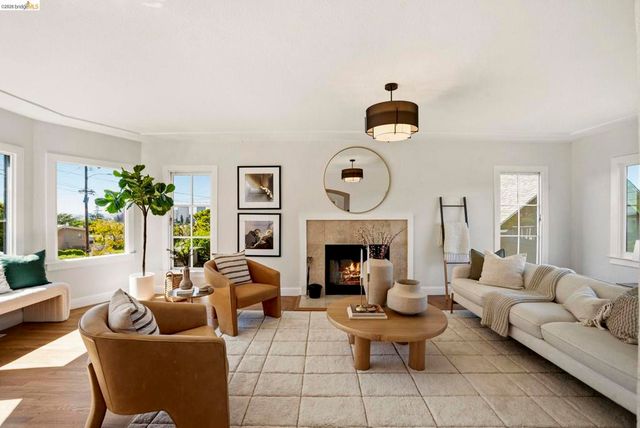 700 Calmar Ave., Oakland, CA 94610