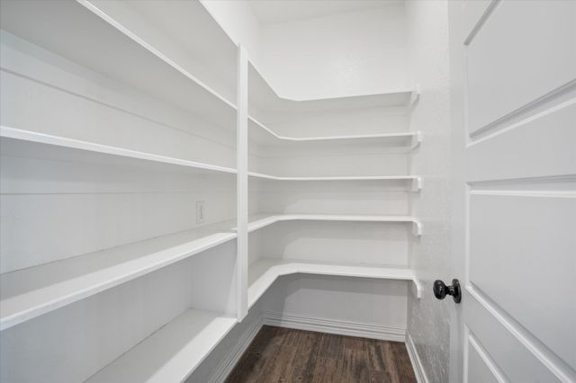 230 Saddle Brook Circle, Hallsville, TX 75650