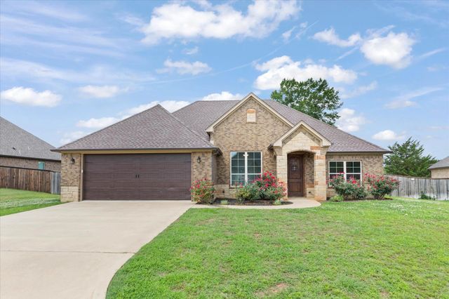 230 Saddle Brook Circle, Hallsville, TX 75650
