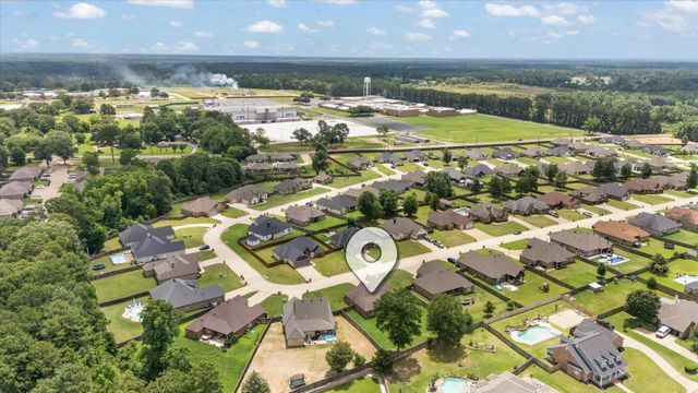 230 Saddle Brook Circle, Hallsville, TX 75650