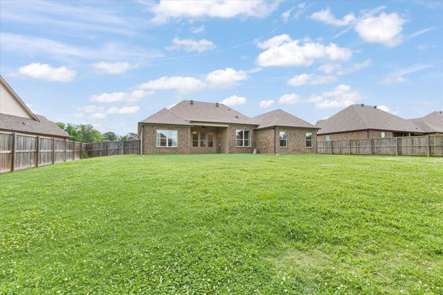 230 Saddle Brook Circle, Hallsville, TX 75650