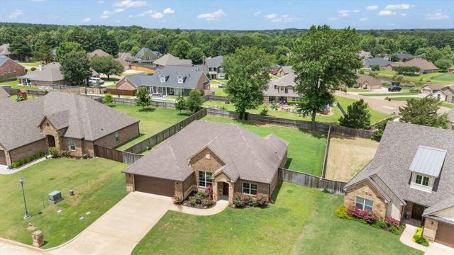 230 Saddle Brook Circle, Hallsville, TX 75650