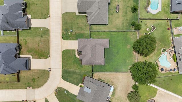 230 Saddle Brook Circle, Hallsville, TX 75650
