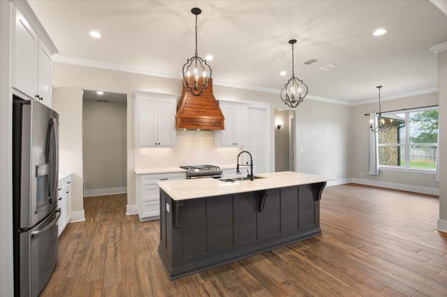 230 Saddle Brook Circle, Hallsville, TX 75650