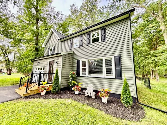 129 Bastian Road, Brighton, NY 14623