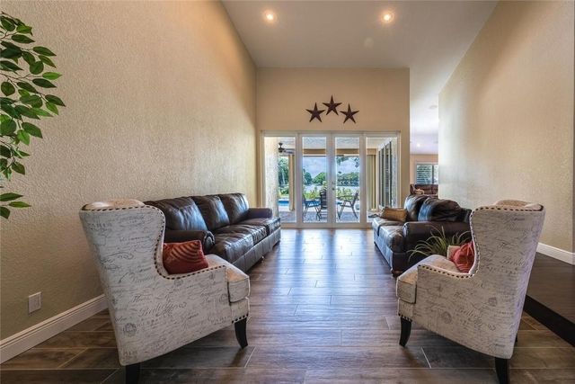 11266 NW 20th Dr, Coral Springs, FL 33071