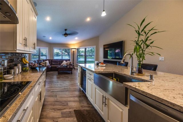 11266 NW 20th Dr, Coral Springs, FL 33071