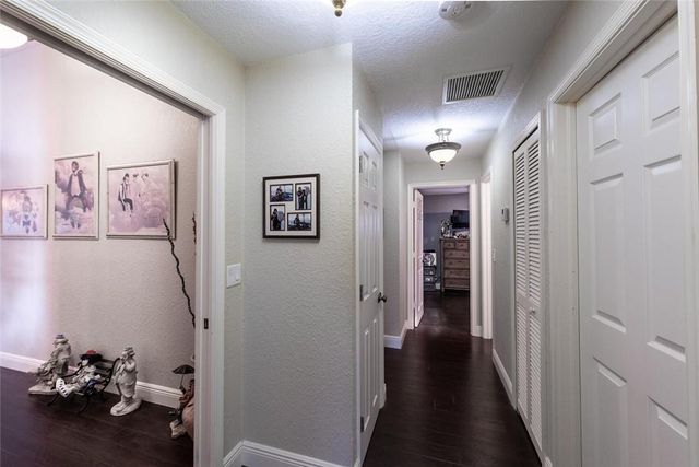 11266 NW 20th Dr, Coral Springs, FL 33071