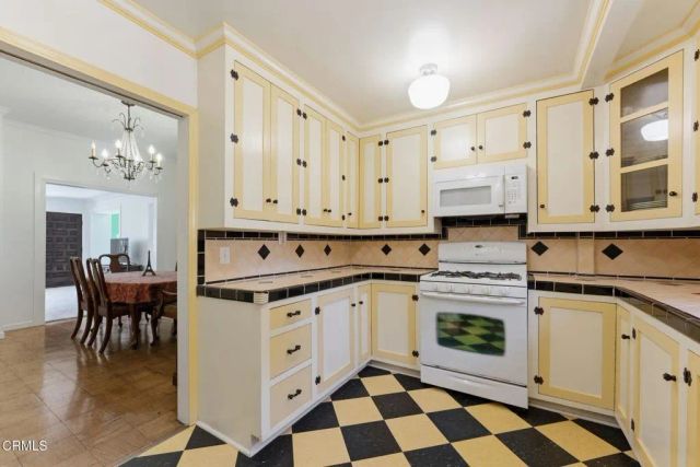 1128 Fremont Avenue, South Pasadena, CA 91030