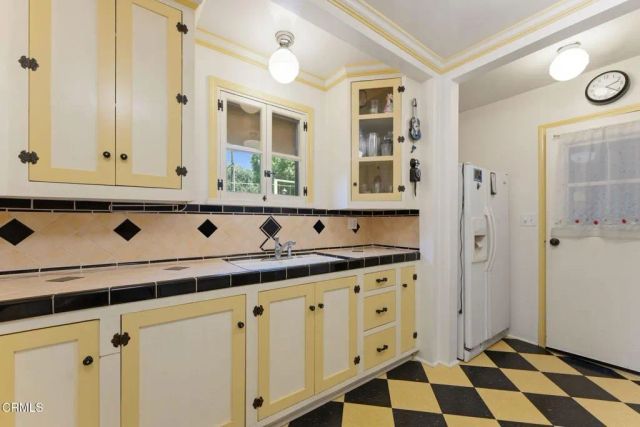 1128 Fremont Avenue, South Pasadena, CA 91030
