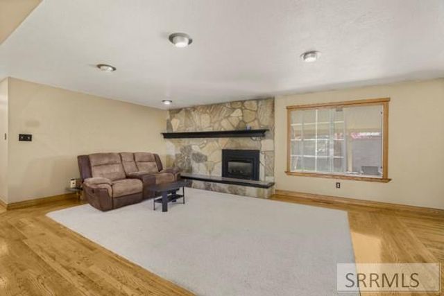 1917 Riviera Circle, Idaho Falls, ID 83404