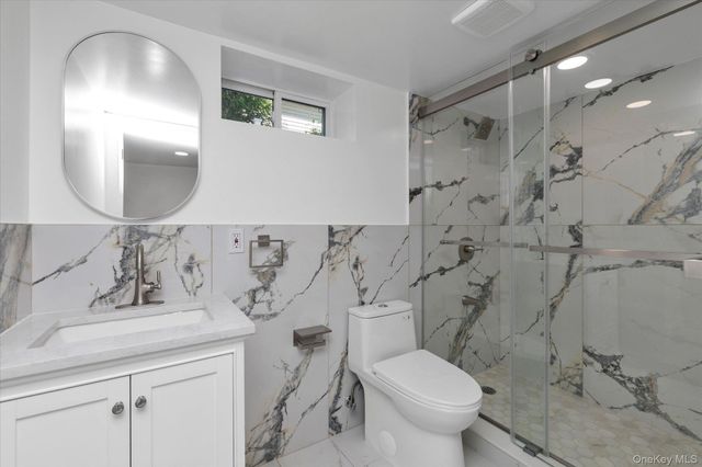 27 2nd Street, Lynbrook, NY 11563