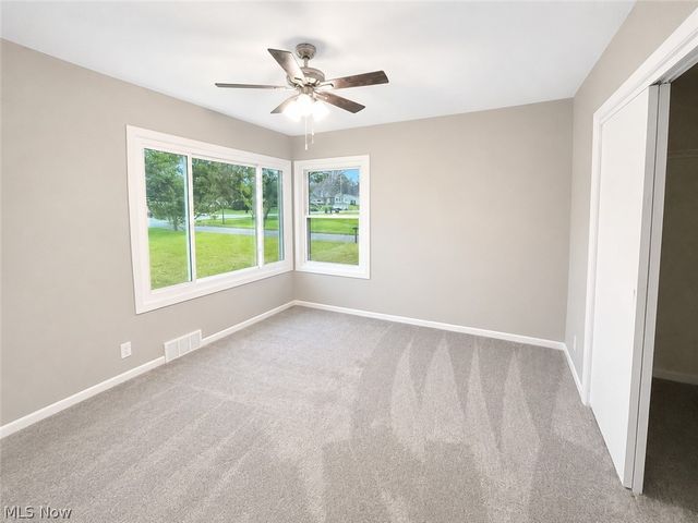 1275 Hillside Road, Seven Hills, OH 44131