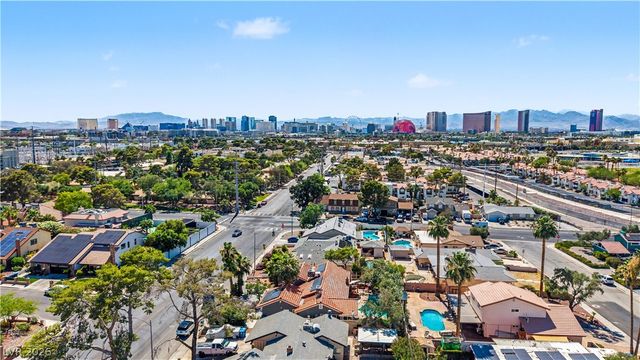 1888 East Viking Road, Las Vegas, NV 89169