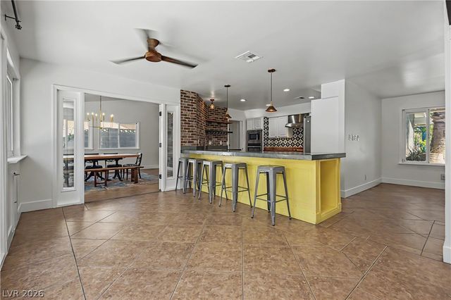 1888 East Viking Road, Las Vegas, NV 89169