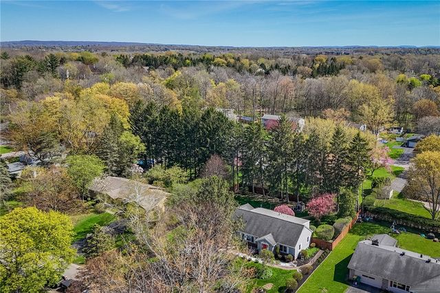 25 Coral Way, Brighton, NY 14618