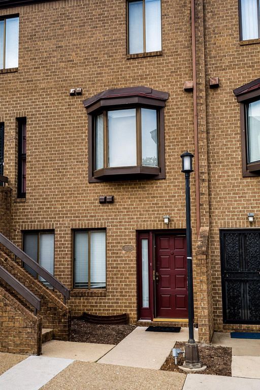 3104 BANNEKER DR NE, Washington, DC 20018