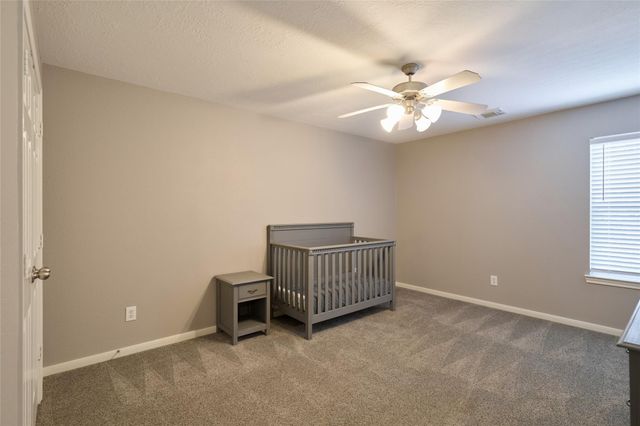 70 N Spinning Wheel Circle, The Woodlands, TX 77382
