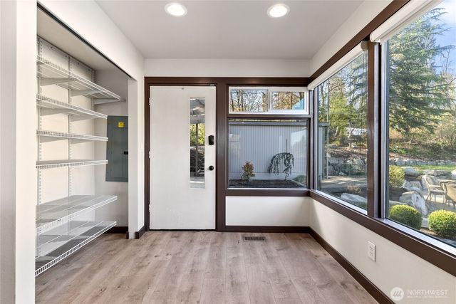 8726 Fruitland Avenue E, Puyallup, WA 98371