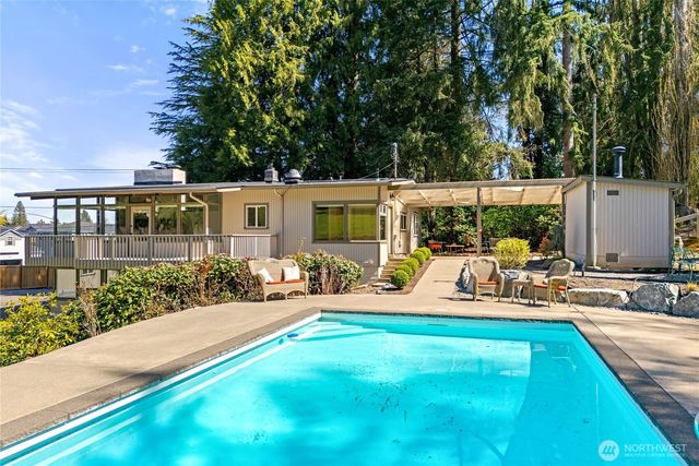 8726 Fruitland Avenue E, Puyallup, WA 98371