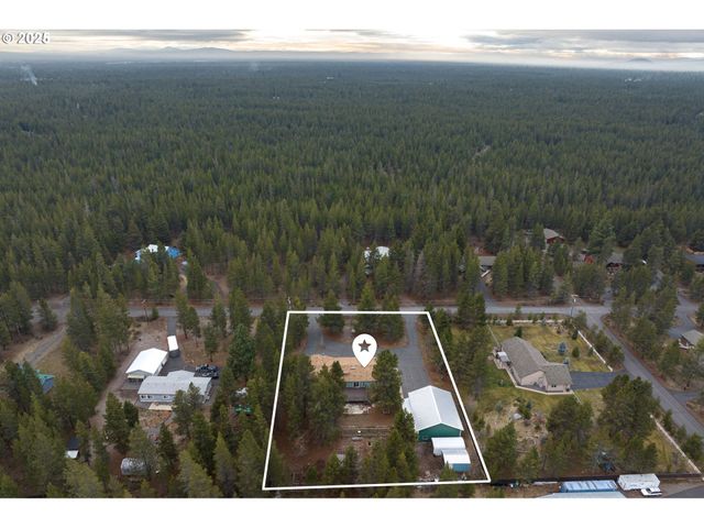 15728 EASTWIND Ct, La Pine, OR 97739