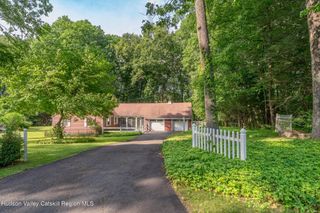 8 Carroll Street, Tillson, NY 12486
