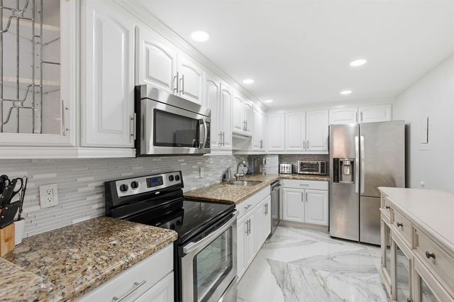 3450 S Ocean Boulevard 6010, Palm Beach, FL 33480