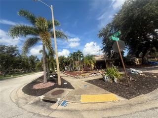 8949 106TH AVENUE, Seminole, FL 33777