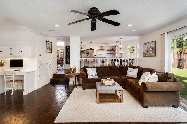 5950 Via Del Cielo, Pleasanton, CA 94566