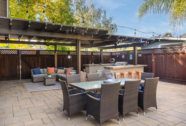 5950 Via Del Cielo, Pleasanton, CA 94566