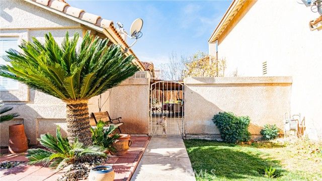 12450 Silverwood Lane, Victorville, CA 92395